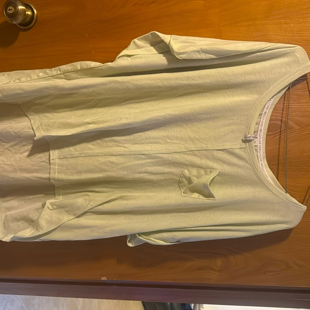 Yellow tee shirt size 2x live well